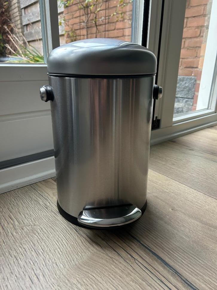 Brabantia 3L prullenbak, Huis en Inrichting, Woonaccessoires | Prullenbakken, Gebruikt, Rvs, Minder dan 50 cm, minder dan 10 liter
