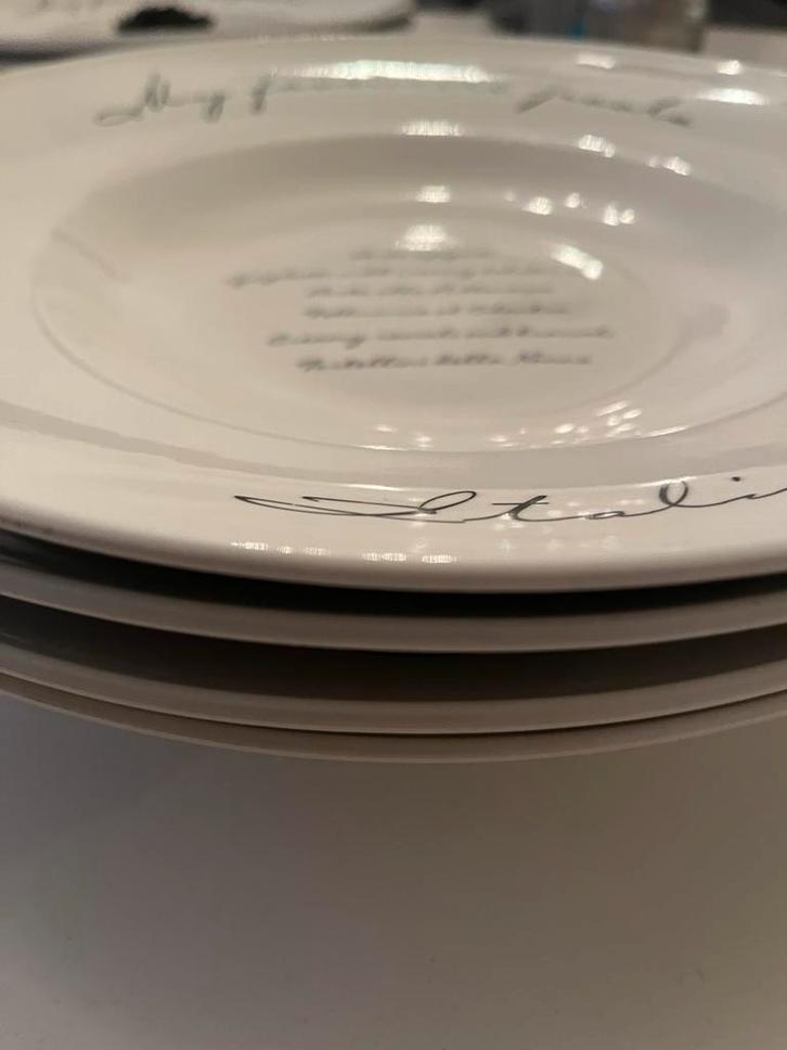 Riviera Maison Pasta Borden - Italia, Huis en Inrichting, Keuken | Servies, Zo goed als nieuw, Bord(en), Overige stijlen, Aardewerk