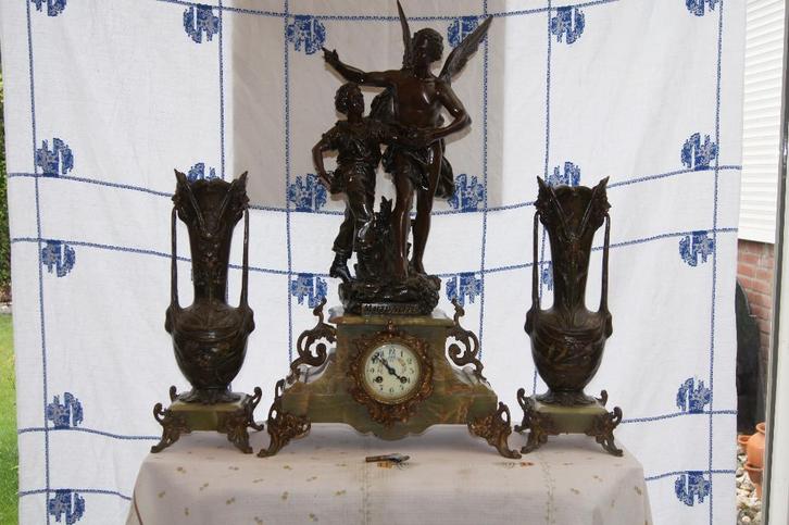 Klokstel met engelen, Antiek en Kunst, Antiek | Klokken, Ophalen of Verzenden