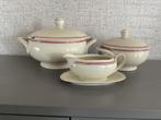 3delig serviesset: soepterrine, juskom en dekschaal, Ophalen