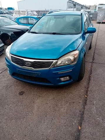 Onderdelen voor een Kia Cee'd bj.2011 beschikbaar voor biedingen