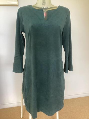 Mooie donkergroene stretch Kyra en Ko jurk mt L/XL beschikbaar voor biedingen