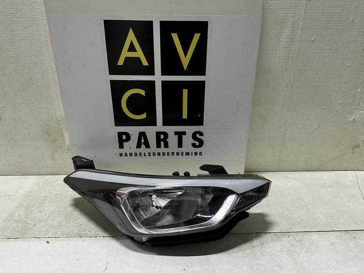 Koplamp Hyundai i20 II Led rechts 92102-C8000, Auto-onderdelen, Verlichting, Hyundai, Gebruikt, Ophalen of Verzenden