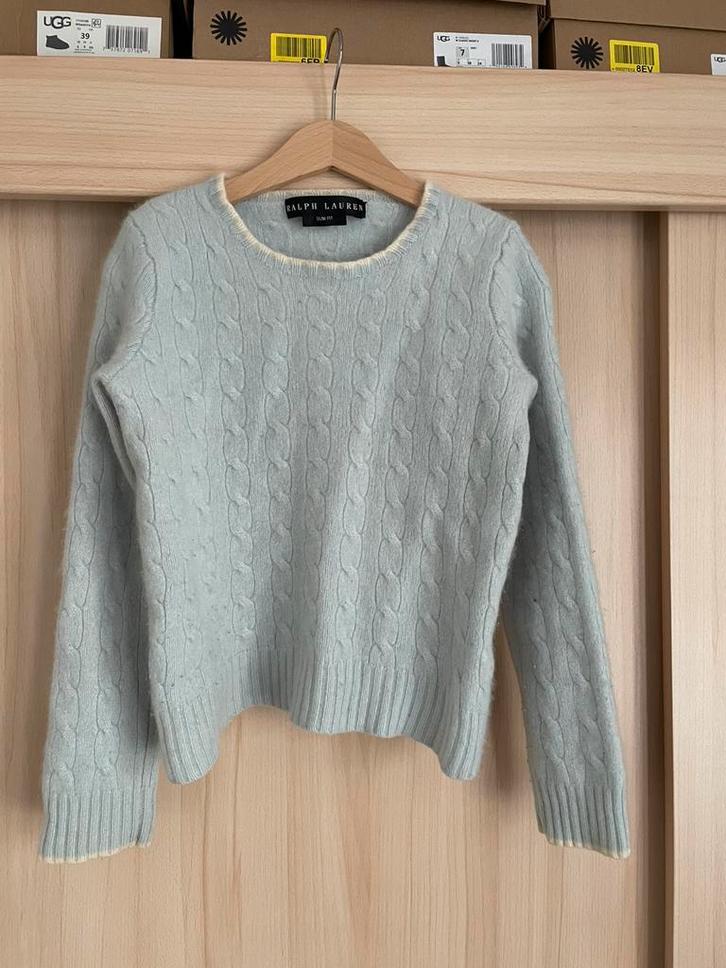 Prachtige zachte cashmere trui ralph lauren lichtblauw 34 XS, Kleding | Dames, Truien en Vesten, Gedragen, Maat 34 (XS) of kleiner