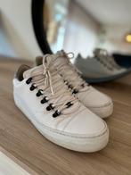 NUBIKK sneakers, Kleding | Heren, Schoenen, Ophalen of Verzenden, Zo goed als nieuw, Zwart, Sneakers of Gympen