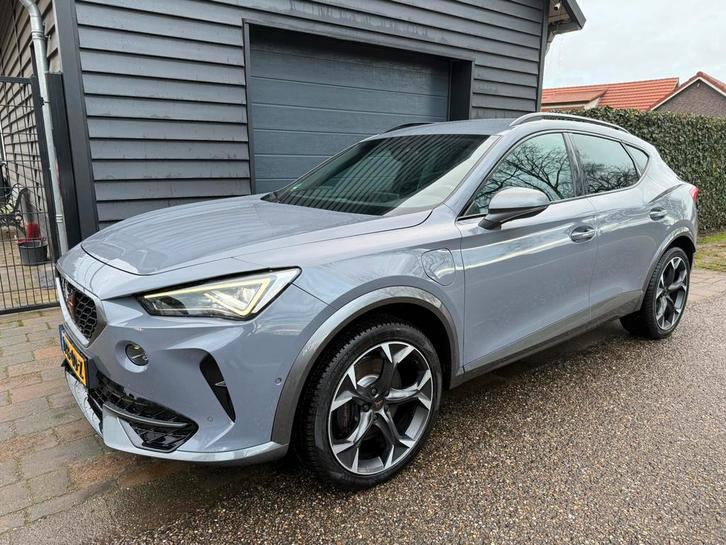 CUPRA FORMENTOR VZ HYBRID 360 cam, trekhaak GARANTIE tm 2029, Auto's, Cupra, Particulier, Formentor, 360° camera, Achteruitrijcamera