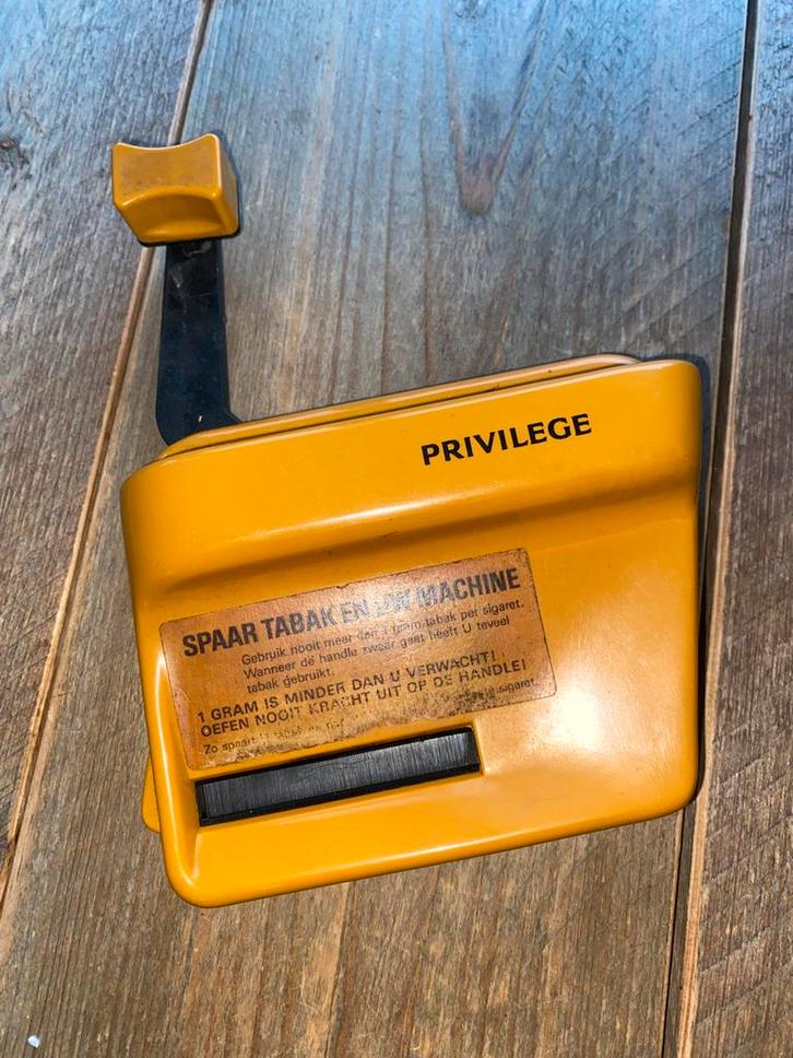 Vintage Tabaksmachine - Privilege, Verzamelen, Rookartikelen, Aanstekers en Luciferdoosjes, Gebruikt, Tabaksdoos of Verpakking