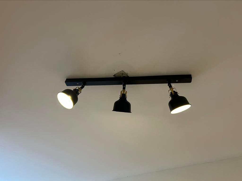 Plafondlamp met 3 verstelbare spots, Ophalen, Zo goed als nieuw, Metaal of Aluminium
