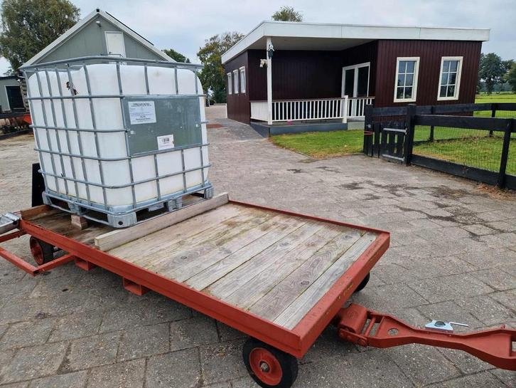 Waterwagen met drinkbakjes voor kleinvee, Dieren en Toebehoren, Hondenvoerbakken en Drinkbakken, Ophalen