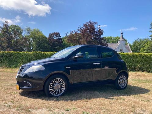 Lancia Ypsilon 0.9 Twinair | 2012 | Zwart, Auto's, Lancia, Particulier, Ypsilon, Airconditioning, Cruise Control, Elektrische ramen