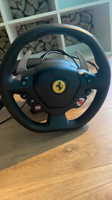 Ferrari ps5/ps4 stuur beschikbaar voor biedingen