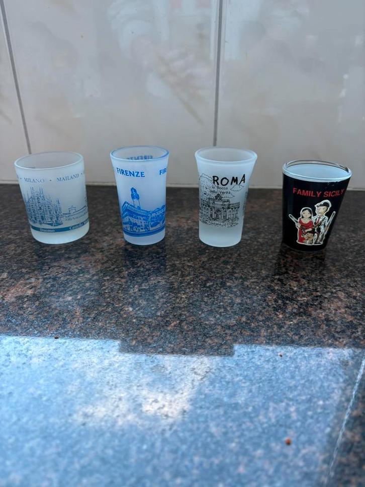 Shotglaasjes. Oa italie, miami, mexico, egypte, duitsland, Huis en Inrichting, Keuken | Servies, Ophalen of Verzenden