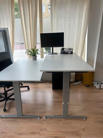 Verstelbaar bureau