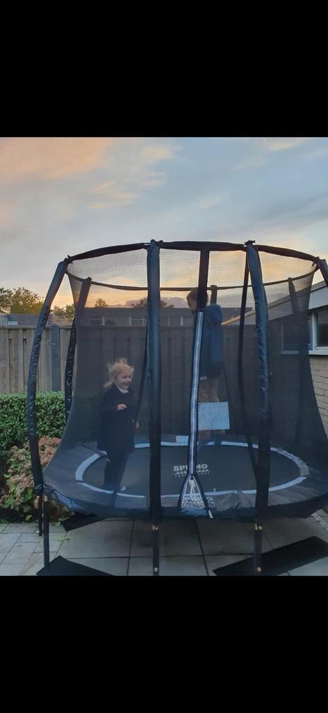 Spring Trampoline Ovaal - Beschadigd, Kinderen en Baby's, Speelgoed | Buiten | Trampolines, Gebruikt, Ophalen