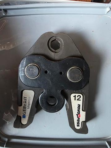 M12 geberit novopress en M15 persbek rothenberger beschikbaar voor biedingen
