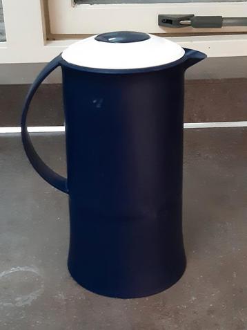 Tupperware kleine 0,6 ltr thermoskan blauw beschikbaar voor biedingen
