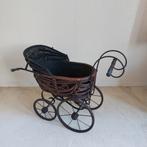 Antieke poppenwagen, Ophalen