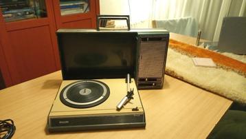 Koffer grammofoon Phillips  beschikbaar voor biedingen