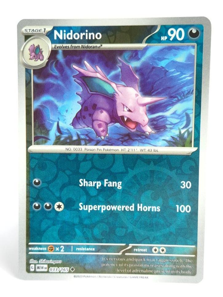 Pokémon - 151 - Nidorino - 033/165 - Reverse Holo, Hobby en Vrije tijd, Verzamelkaartspellen | Pokémon, Zo goed als nieuw, Losse kaart