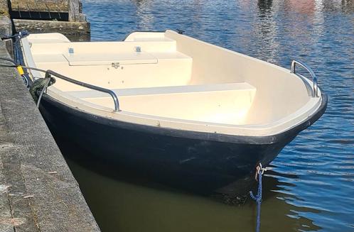 Mooie polyester boot 3,5 meter, Watersport en Boten, Sloepen, Gebruikt, Tot 10 pk, 3 tot 6 meter, Buitenboordmotor, Benzine, Polyester