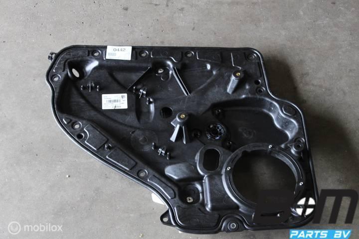 Deurpaneel met mechaniek VW Golf 6 5K4839755L, Auto-onderdelen, Ruiten en Toebehoren, Gebruikt