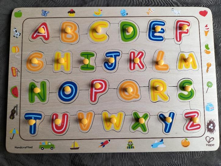Houten puzzel Alfabet (engels), Kinderen en Baby's, Speelgoed | Kinderpuzzels, Zo goed als nieuw, 10 tot 50 stukjes, Ophalen of Verzenden