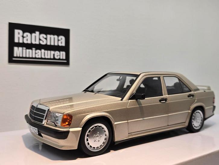 Mercedes-Benz 190e 2.3 16V Smokesilver - 1:18 Norev, Hobby en Vrije tijd, Modelauto's | 1:18, Nieuw, Auto, Norev, Ophalen of Verzenden
