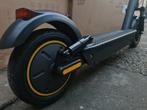 ACTIE 35km/h electrische step 45KM - Aovo ESMAX MET GARANTIE, Fietsen en Brommers, Steps, Nieuw, Ophalen of Verzenden, Elektrische step (E-scooter)