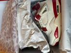WMNS Air Jordan 4 Retro Valentine's Day MT 40,5 Nieuw, Nieuw, Ophalen of Verzenden, Sneakers of Gympen, Rood