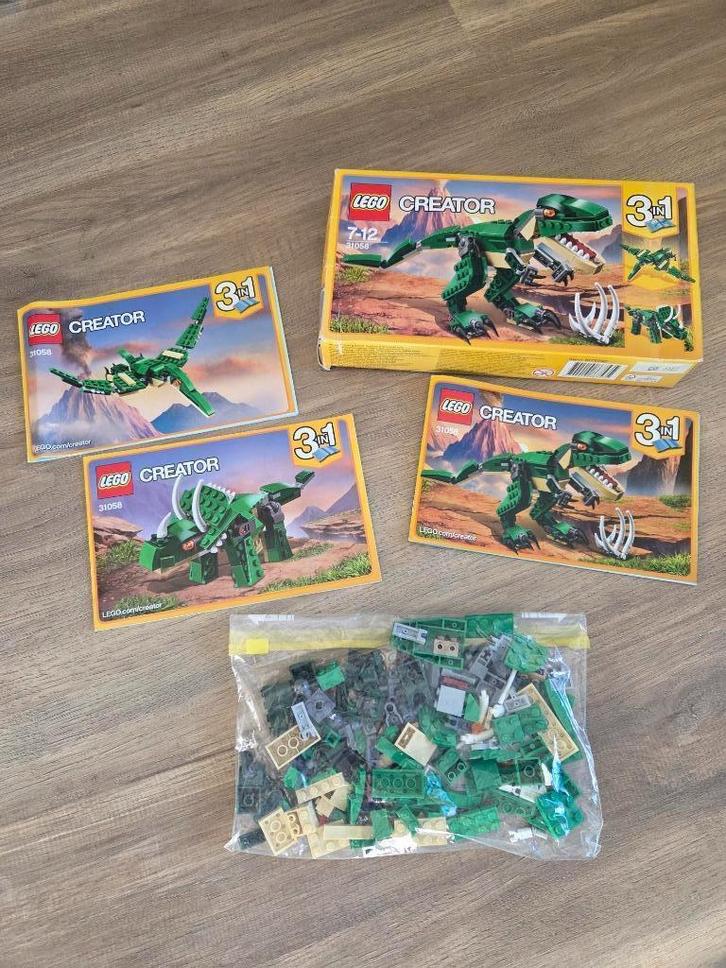 LEGO Creator Machtige Dinosaurussen - 31058, Kinderen en Baby's, Speelgoed | Duplo en Lego, Zo goed als nieuw, Lego, Complete set