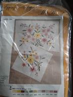 Borduurpakket kussen. Klein begin gemaakt, Hobby en Vrije tijd, Ophalen of Verzenden, Zo goed als nieuw, Handborduren, Borduurpakket