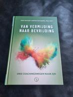Cees van Elst - Van vermijding naar bevrijding, Boeken, Cees van Elst; Hartini van Rijssel; Paul Smit, Ophalen of Verzenden, Ontwikkelingspsychologie