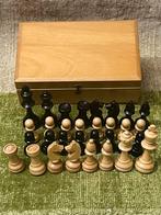Vintage Chess Staunton Vilt Koninghoogte 73 mm, Ophalen of Verzenden, Minder dan 500 stukjes, Zo goed als nieuw, Schaken