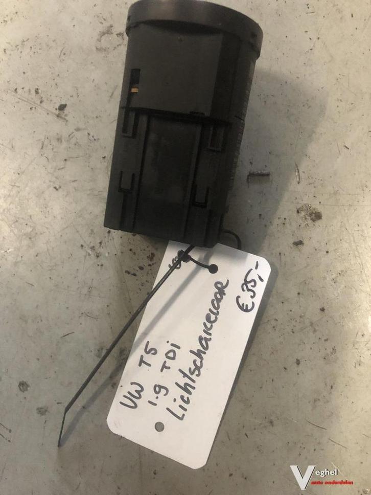 Vw transporter T5 1.9 tdi 2009 Lichtsschakelaar, Auto-onderdelen, Dashboard en Schakelaars, Gebruikt, Ophalen of Verzenden