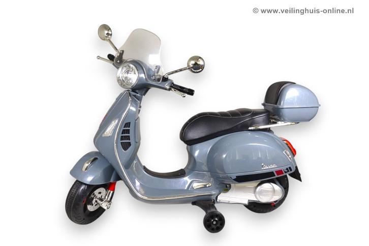 Electrische speelgoed Vespa scooter, Kinderen en Baby's, Speelgoed | Buiten | Accuvoertuigen, Gebruikt, Ophalen