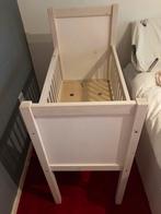 Ledikantje met matras,licht grenen., Ophalen, Zo goed als nieuw, Ledikant