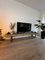 Oud eiken Tv meubel met staal onderstel, Ophalen, Eikenhout, Zo goed als nieuw, 200 cm of meer