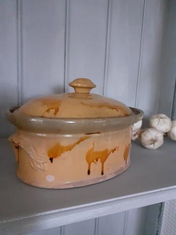 Franse Paté Terrine Schaal beschikbaar voor biedingen