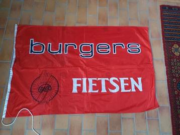 Fiets vlag  beschikbaar voor biedingen