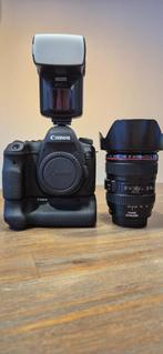 Canon Eos 6d MII met grip, EF 24-105 L Lens en Flitser, Audio, Tv en Foto, Fotocamera's Digitaal, Ophalen, Spiegelreflex, Canon