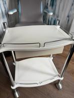 Tafel met laadje voor prdicure of schoonheidsspecialiste, Kunststof, Gebruikt, Ophalen of Verzenden, 75 cm of meer