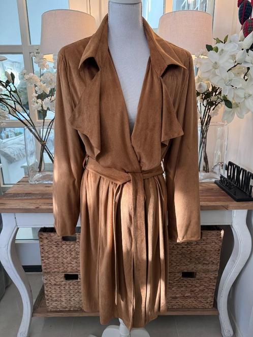Dunne Camel-Cognac nep-suède tussenjas Baronia, 40-42/L., Kleding | Dames, Jassen | Zomer, Zo goed als nieuw, Maat 42/44 (L), Bruin