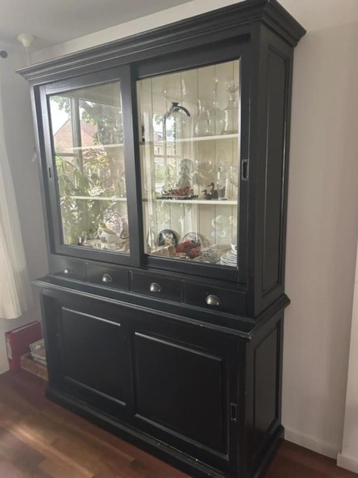 zwarte buffetkast, Huis en Inrichting, Kasten | Buffetkasten, Zo goed als nieuw, 200 cm of meer, 100 tot 150 cm, 25 tot 50 cm