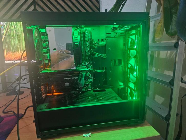 Goede game pc!, Computers en Software, Desktop Pc's, 3 tot 4 Ghz, SSD, 16 GB, Met videokaart, Gaming, Ophalen of Verzenden