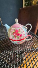PIP theepot met kopje leuk voor de high tea, Ophalen of Verzenden