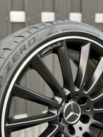19” Mercedes-Benz A35 AMG velgen 2022 W177 A-Klasse Pirelli, Auto-onderdelen, Banden en Velgen, 235 mm, Banden en Velgen, Gebruikt