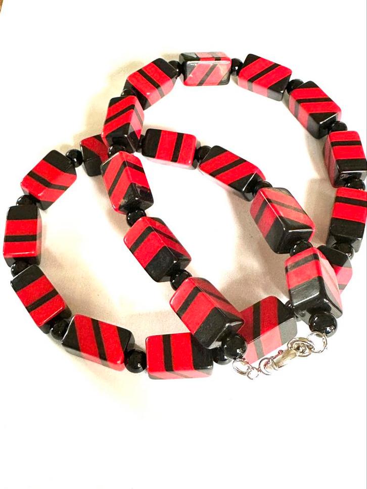 Vintage resin “ hars “ en glas kralen ketting, Sieraden, Tassen en Uiterlijk, Kettingen, Zo goed als nieuw, Overige materialen