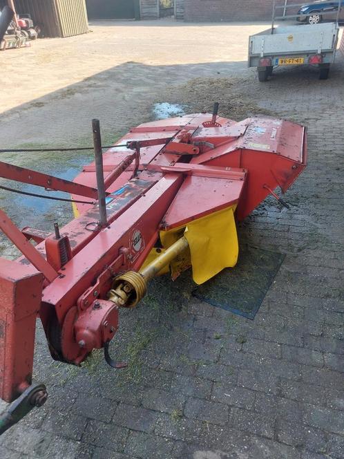 fella 192 met kneuzer  veenhuis ophoogschoten, Zakelijke goederen, Agrarisch | Werktuigen, Ophalen