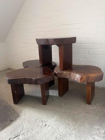 4 Vintage boomstam bijzettafeltjes salontafeltjes krukjes beschikbaar voor biedingen
