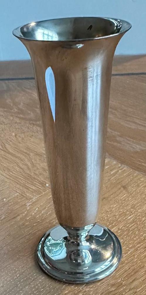 Zilver Pleet verzilverd vaasje, Huis en Inrichting, Woonaccessoires | Vazen, Gebruikt, Overige kleuren, Minder dan 50 cm, Overige materialen